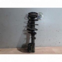 Amortisseur avant droit...