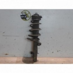 Amortisseur avant droit...
