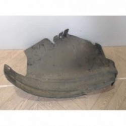 Pare boue avant droit...