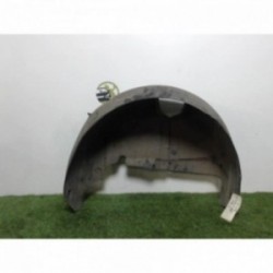 Pare boue arriere gauche...