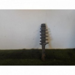 Amortisseur avant droit...