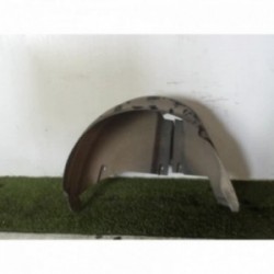 Pare boue arriere gauche...