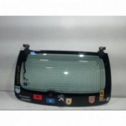 Lunette arriere PEUGEOT 107...