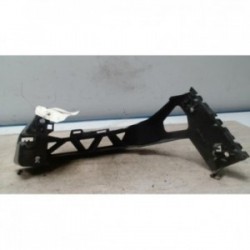 Support de pare chocs...