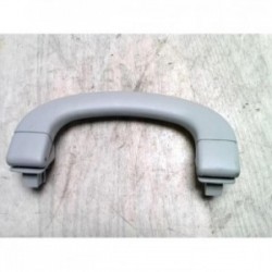 Poignee de maintien avant...