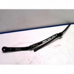 Bras essuie glace avant...