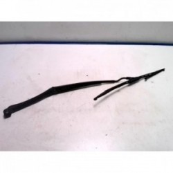 Bras essuie glace avant...