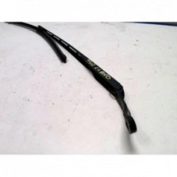 Bras essuie glace avant...