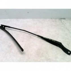 Bras essuie glace avant...