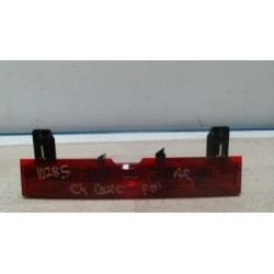 Feu arriere stop central...