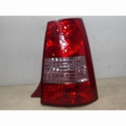 Feu arriere principal droit...