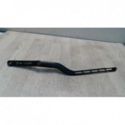 Bras essuie glace avant...