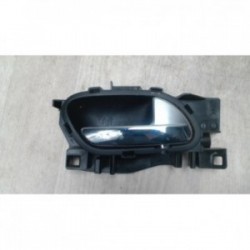 Poignee interieur arriere...