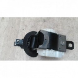 Ceinture arriere centrale...