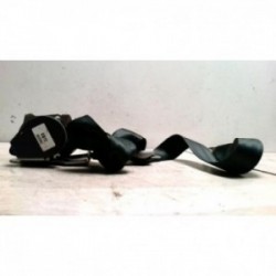 Attache ceinture avant...