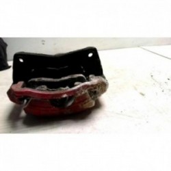 Etrier avant droit...