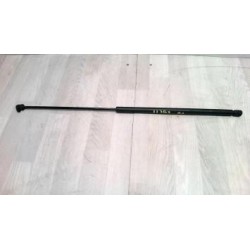 Verin de capot AUDI A6 3...