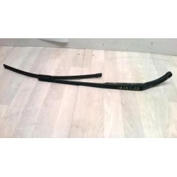 Bras essuie glace avant...