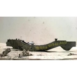 Support poignee porte avant...