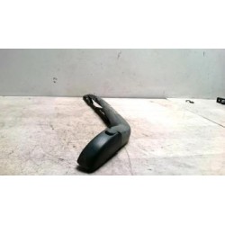 Bras essuie glace arriere...