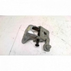 Charniere de porte arriere...