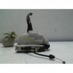 Serrure avant gauche...