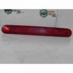 Feu arriere stop central...