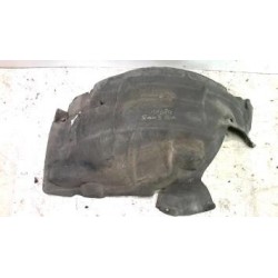 Pare boue avant gauche...