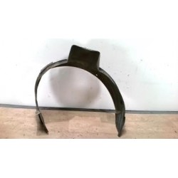 Pare boue avant droit...