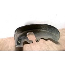 Pare boue arriere droit...