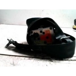 Ceinture avant droit...