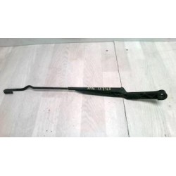 Bras essuie glace avant...