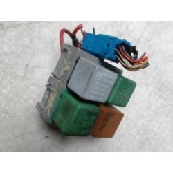 Porte fusible OPEL CORSA C...