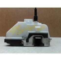 Serrure avant gauche...