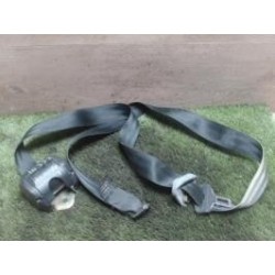 Ceinture avant droit...
