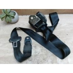 Ceinture arriere droit...