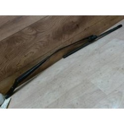 Bras essuie glace avant...