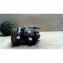 Pompe à injection PEUGEOT...