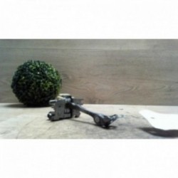 Tirant de porte arriere...