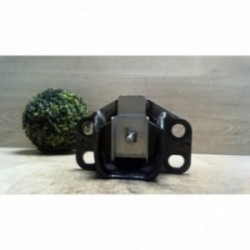 Support moteur droit...