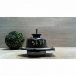 Support moteur droit...