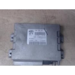 Calculateur moteur RENAULT...