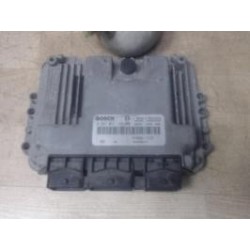 Calculateur moteur RENAULT...