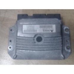 Calculateur moteur RENAULT...