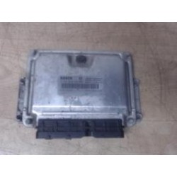 Calculateur moteur RENAULT...