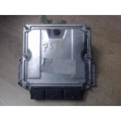 Calculateur moteur RENAULT...