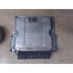 Calculateur moteur RENAULT...