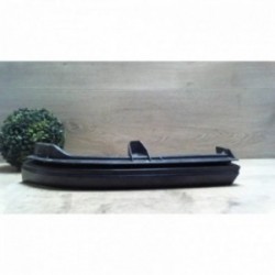 Enjoliveur moustache...