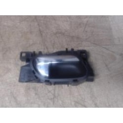 Poignee interieur arriere...