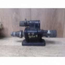 Boitier eau CITROEN C3 1...